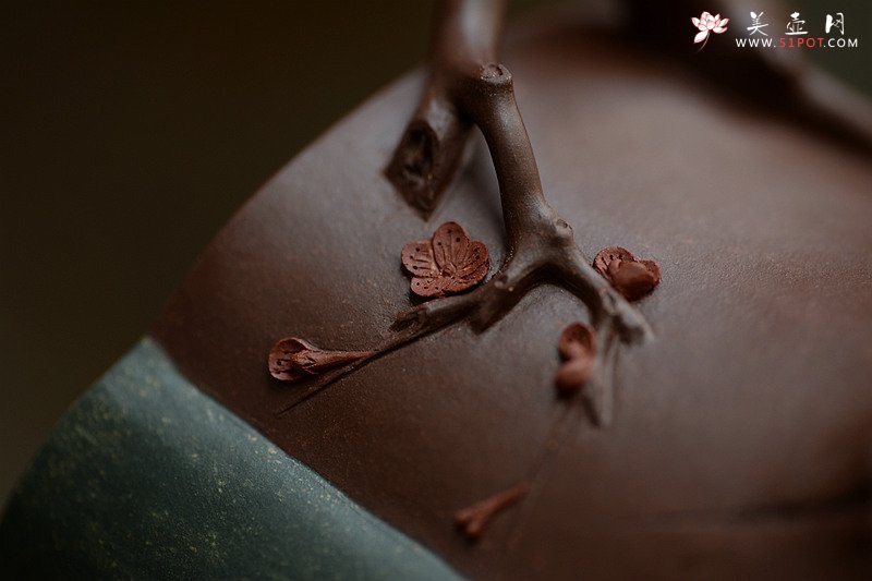 紫砂壶图片：钢流实用花货 精湛功底 全手岁寒三色三友 单志萍甲午年力作 - 美壶网