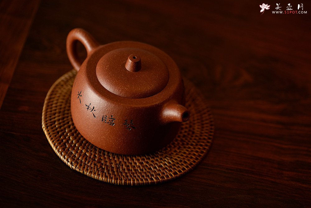 紫砂壶图片：油润降坡泥 山水清味~ 曼生井栏 - 美壶网