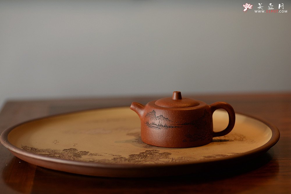 紫砂壶图片：油润降坡泥 山水清味~ 曼生井栏 - 美壶网
