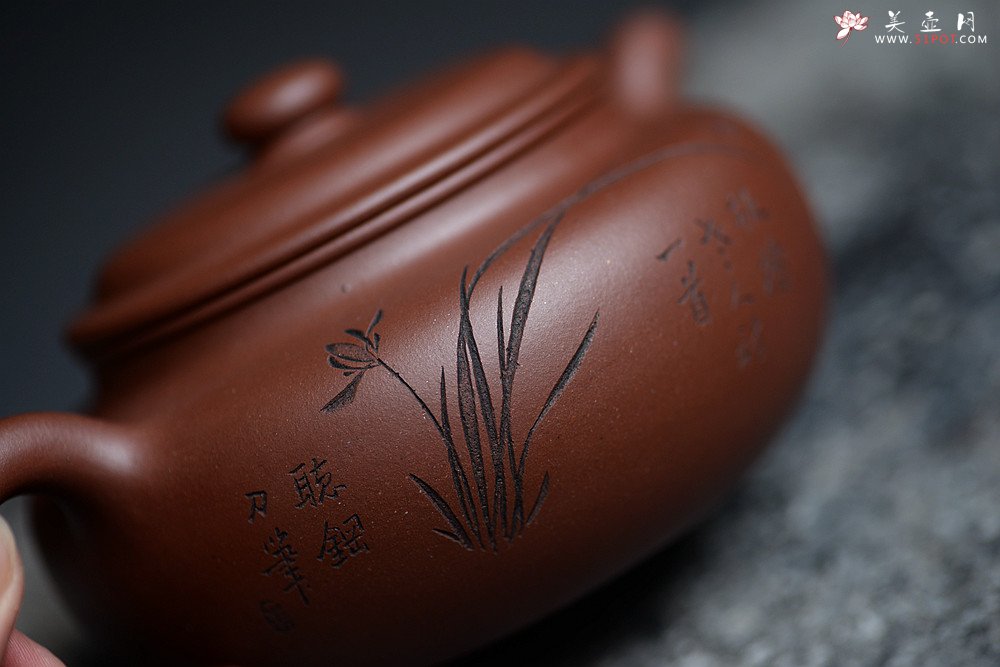 紫砂壶图片：猪肝色底槽青 张听刚装饰 大仿古 传统经典 - 美壶网