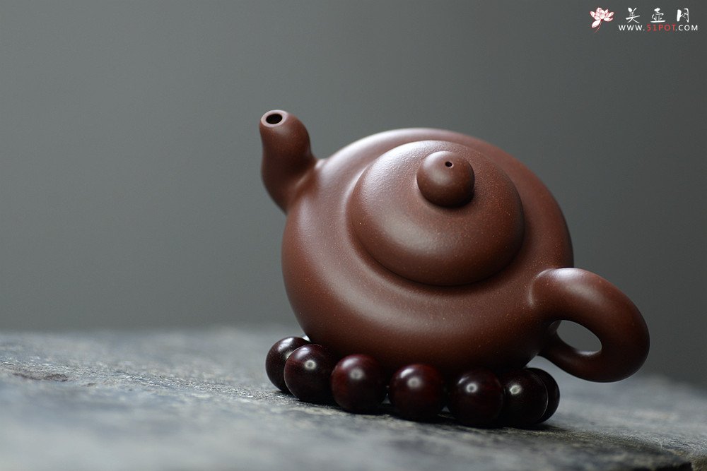 紫砂壶图片：道洪风格之全手悦志 温润如玉 蒋柯作品 饱满可人 - 美壶网