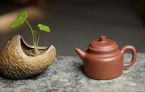 俞欣荣紫砂壶 美壶特惠 俞欣荣新作 挺拔俊秀 优质底槽青之高德中 实用精品 原矿底槽清