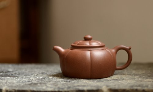 徐亚春紫砂壶 徐亚春老师新作 身桶饱满 明针优秀~筋纹 六合 原矿紫泥