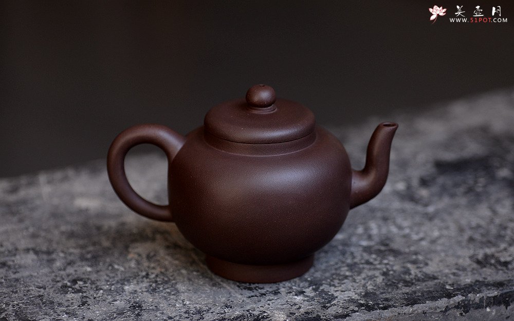 紫砂壶图片：全手宫灯 端庄大气 典雅优美 - 美壶网