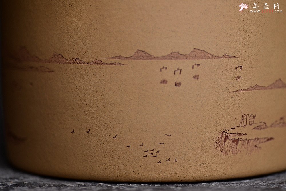 紫砂壶图片：李彦雄老师获奖作品一 山水笔筒 - 美壶网