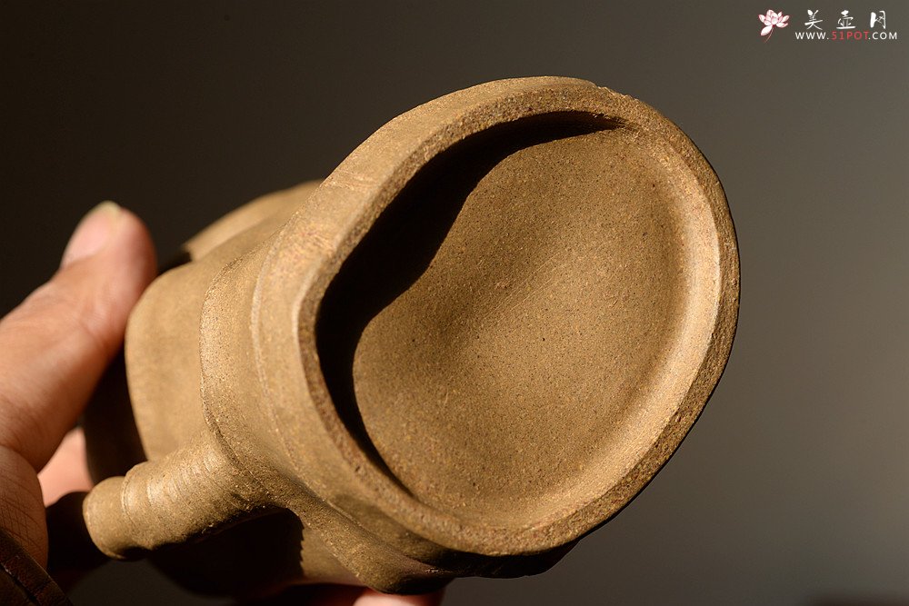 紫砂壶图片：林秀明原创作品 全手清逸二式 挺拔古朴 崇尚自然~ - 美壶网