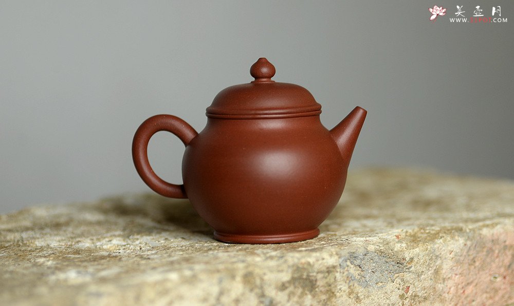 紫砂壶图片：美壶特惠 茶人最爱 实用文气小壶 摹古红梨~ - 美壶网