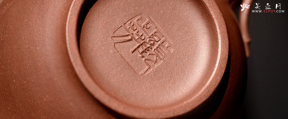 紫砂壶图片：肥美竹叶 饱满飘逸 全手大君竹 顾正芳经典作品 - 美壶网