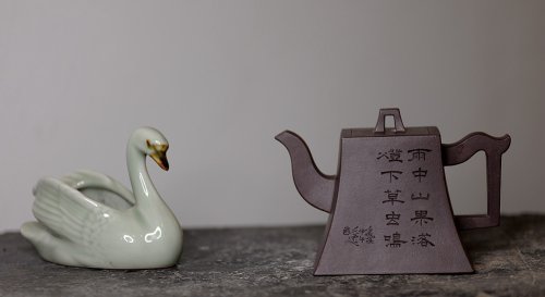 陆轶舟紫砂壶 优质紫泥方鈡 壶势巍巍 古朴典雅  全手镶片 原矿紫泥