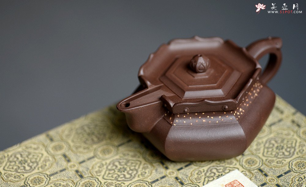 紫砂壶图片：史金妹经典之作 精品如意僧帽  传统文化 做工精致 - 美壶网