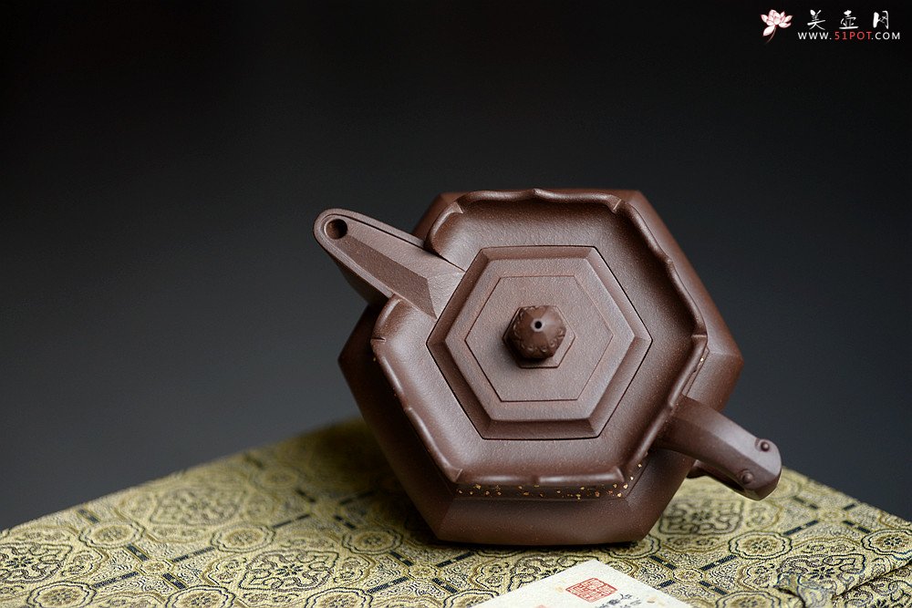 紫砂壶图片：史金妹经典之作 精品如意僧帽  传统文化 做工精致 - 美壶网