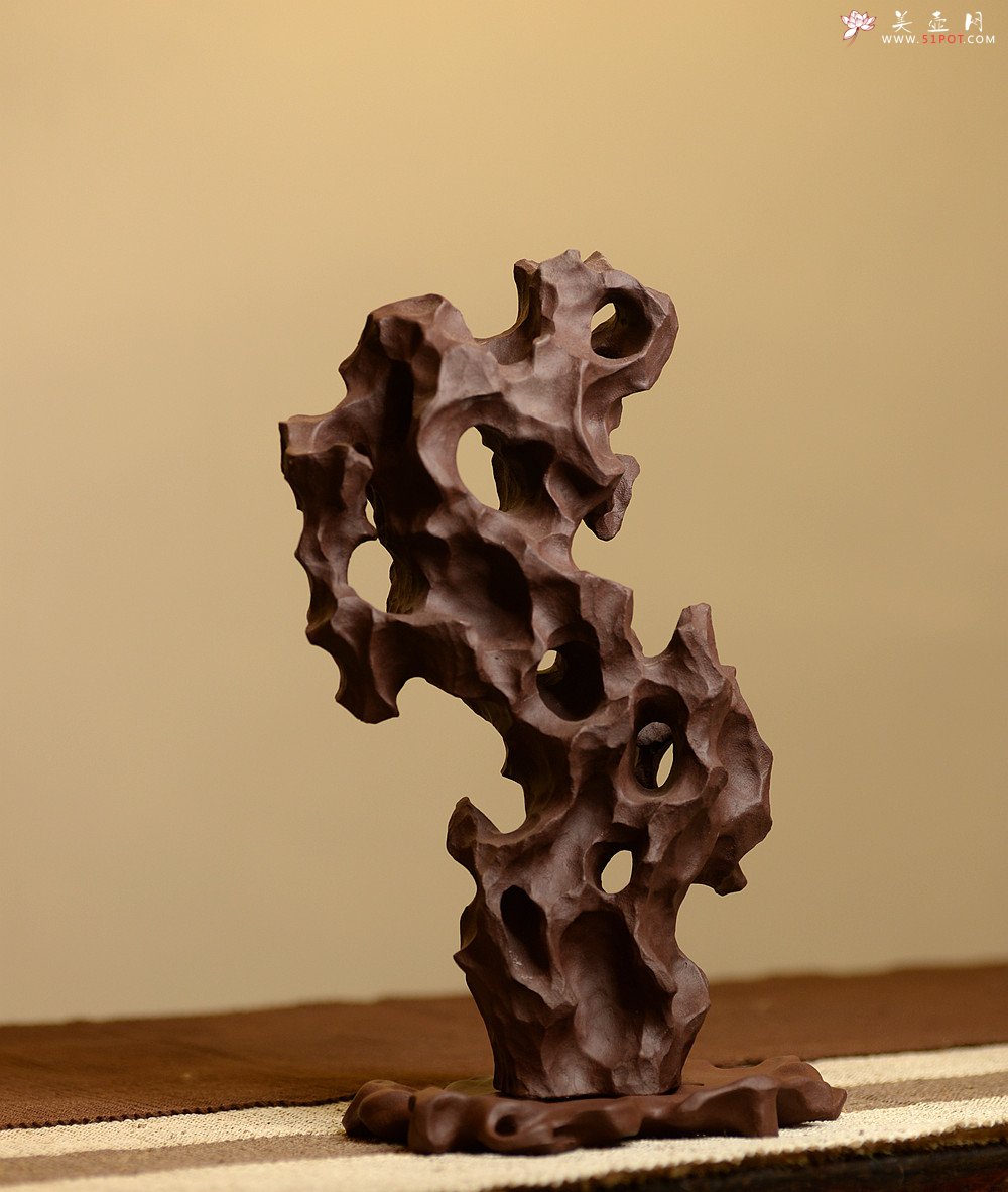 紫砂壶图片：全手制作 假山壶托 文气十足~ - 美壶网