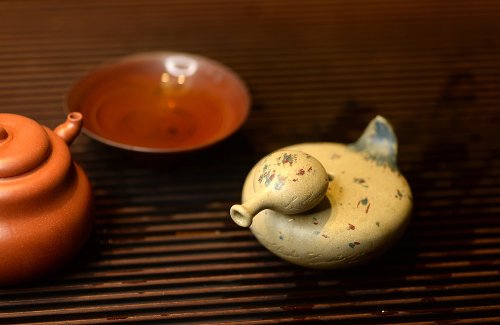 施奇华紫砂壶 施奇华特色全手茶宠 春江水暖鸭先知 全手七彩鸭 茶盘尤物 原矿段泥