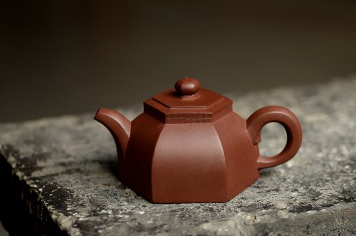 陈进紫砂壶 陈进全手工近作 六方禅钟 线条流畅 块面过渡自然 原矿底槽清