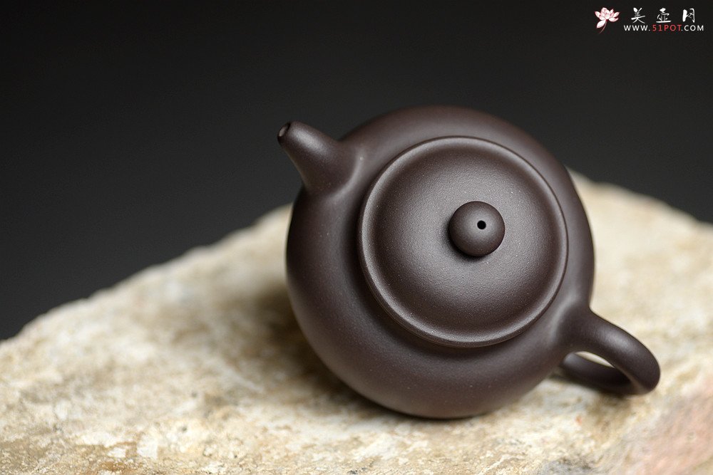 紫砂壶图片：邵春良甲午年全手新作 厚重大气 古朴典雅 大亨掇只 光素经典传奇 - 美壶网