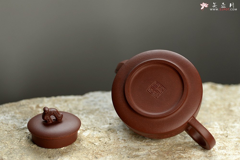 紫砂壶图片：詹黎明新作 线条流畅 精巧细致 八面玲珑 - 美壶网