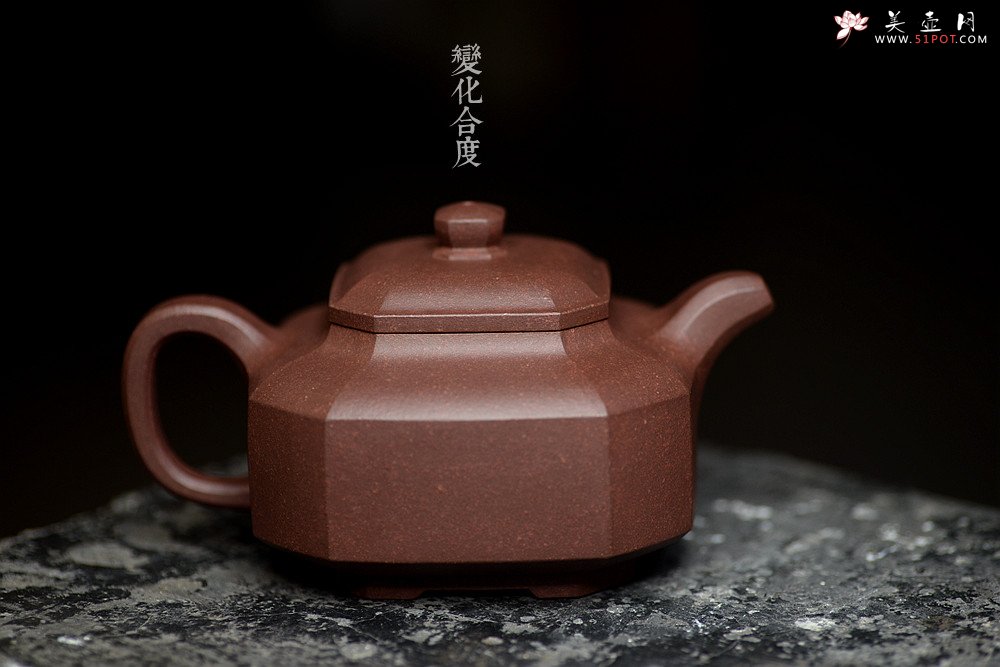 紫砂壶图片：顾文君新品 传统经典 线条挺拔 全手八方侧角 - 美壶网