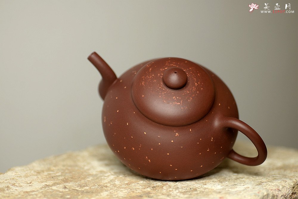 紫砂壶图片：潘小东全手作品~ 秀丽耐品 唐韵二式~ 仅此一把暂不接受定做 - 美壶网
