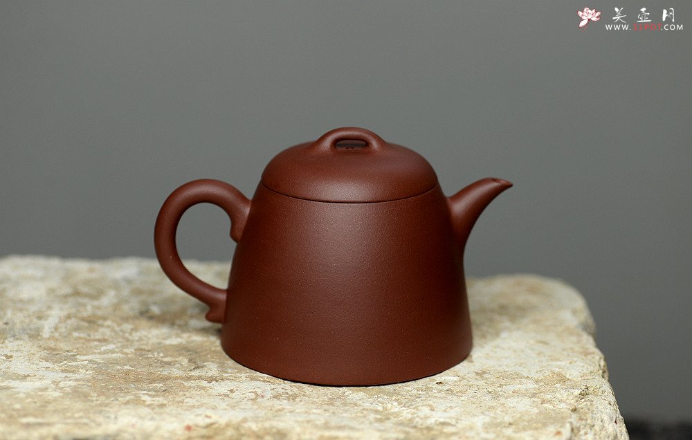 紫砂壶图片：美壶特惠 俞欣荣新作 优质底槽青之金权 实用精品 - 美壶网