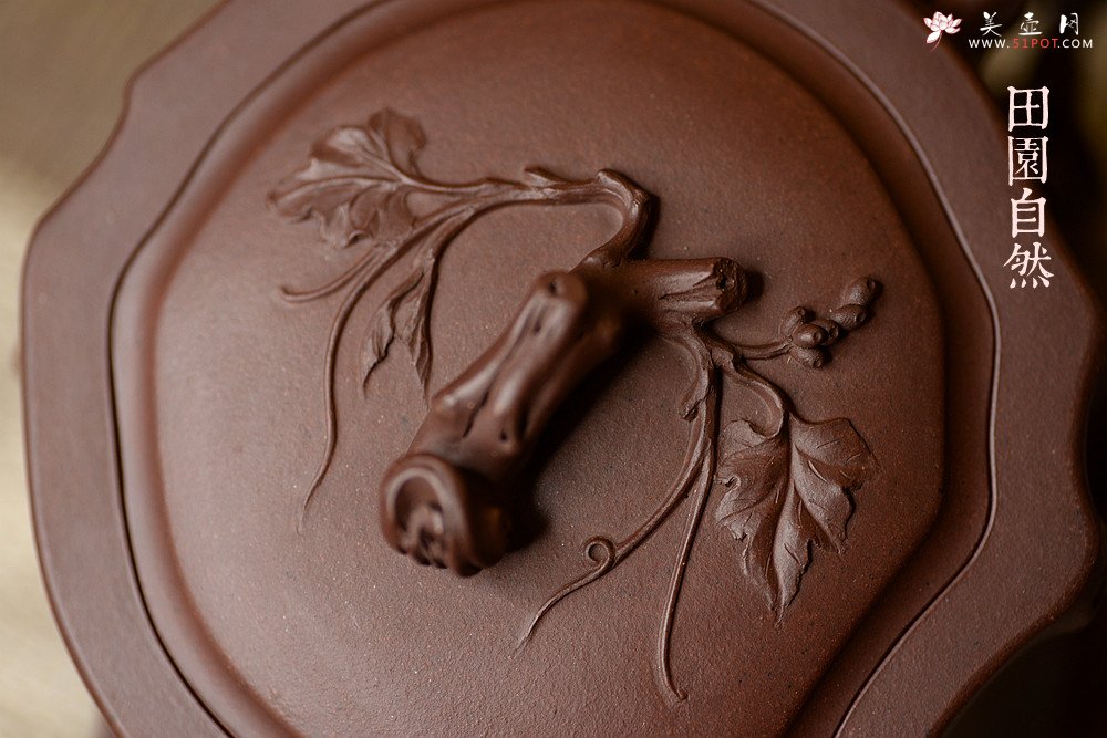 紫砂壶图片：花货奇才顾正芳近作 刚正挺拔  全手精品葡萄桩 - 美壶网