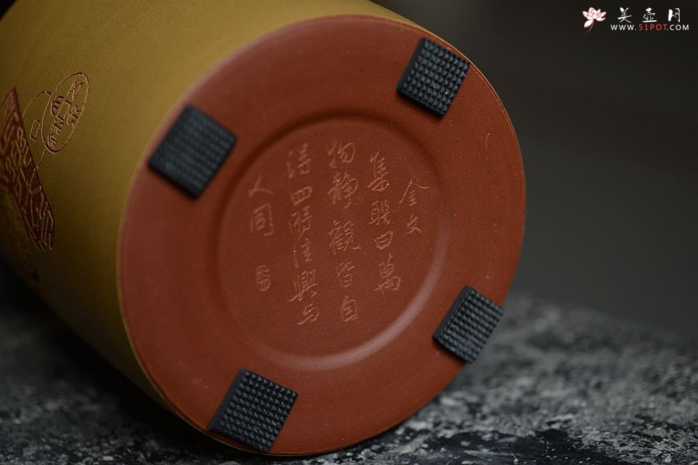 紫砂壶图片：风格独特 个性印记~ 张听刚老师作品 笔筒 书房雅物 - 美壶网