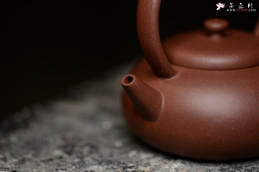 紫砂壶图片：路达全手新作  美壶特惠 无相提梁 质朴之风~ - 美壶网