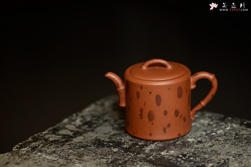 紫砂壶图片：曲峰近作 文气秀雅 优质降坡泥 湘妃 - 美壶网