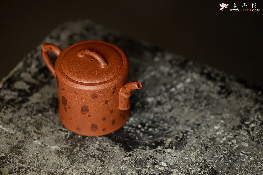 紫砂壶图片：曲峰近作 文气秀雅 优质降坡泥 湘妃 - 美壶网