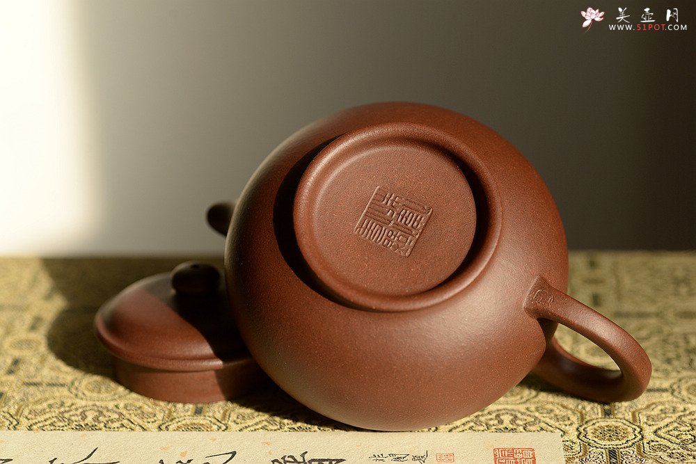 紫砂壶图片：线条优美  经典实用 全手线掇  - 美壶网