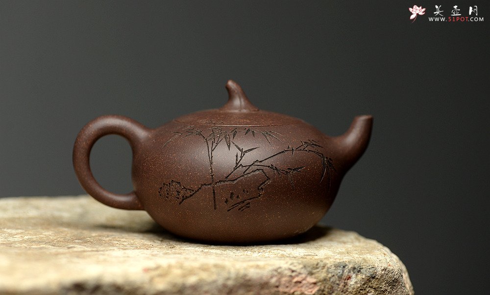 紫砂壶图片：张听刚装饰  周斌全手力作 原矿鱼子砂 全手吉瓜 - 美壶网