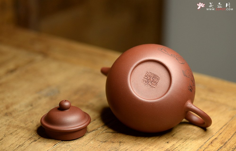 紫砂壶图片：大气饱满 优质清水 传统掇球 茶聚实用 - 美壶网