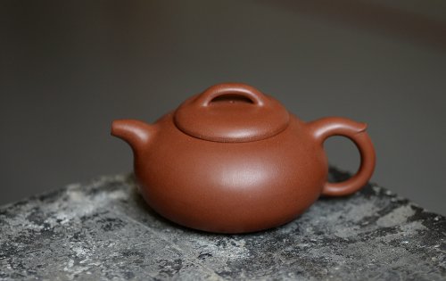 施梦佳紫砂壶 施梦佳全手新作 舒展温润 扁而不僵 过桥扁腹 原矿清水泥