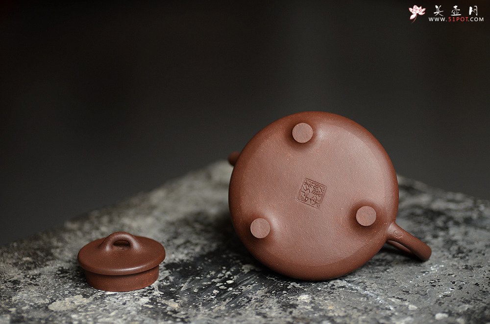 紫砂壶图片：青山锁翠绿树含云 山水之全手小子冶石瓢 - 美壶网