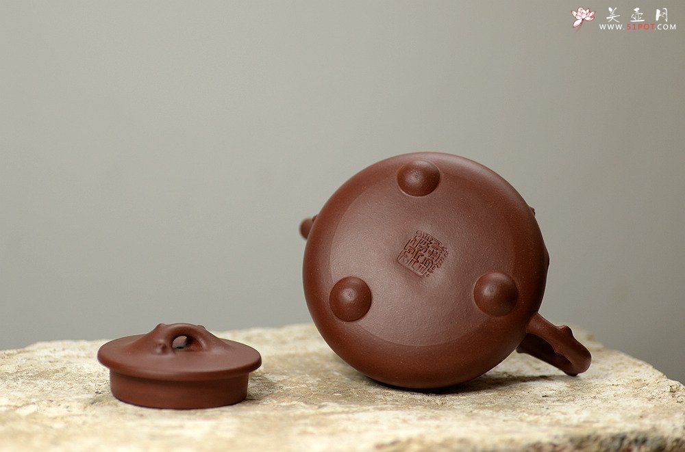 紫砂壶图片：傲雪寒梅 饱满可爱 实用花器 梅花石瓢 - 美壶网