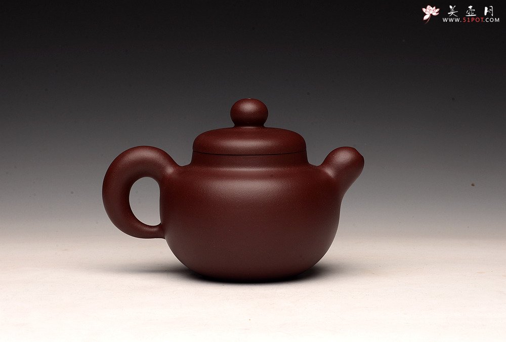 紫砂壶图片：道洪风格 雄厚可人 全手鼎珠 精工之作 - 美壶网