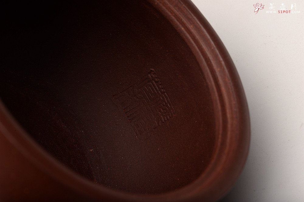 紫砂壶图片：钱建荷全手新作 宫廷范儿 大口实用 做工精致 双圈碗灯 - 美壶网