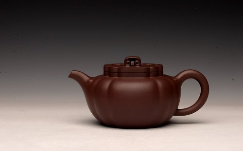 酒虎紫砂壶 酒虎最新力作 做工精致 器形周正 全手工太极如意 原矿紫泥