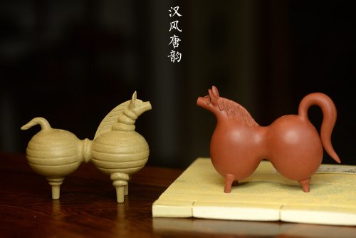 施奇华紫砂壶 施奇华特色文房茶宠 全手工马 颇有玩味~ 