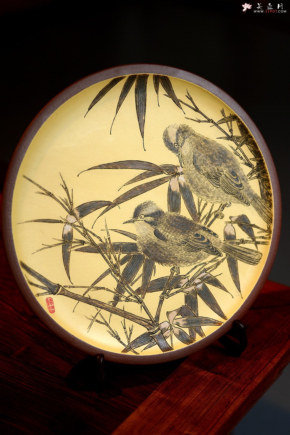 紫砂壶图片：宋画之清雅 张听刚精心之作 花鸟挂盘 文房雅物 传统紫砂着色 - 美壶网