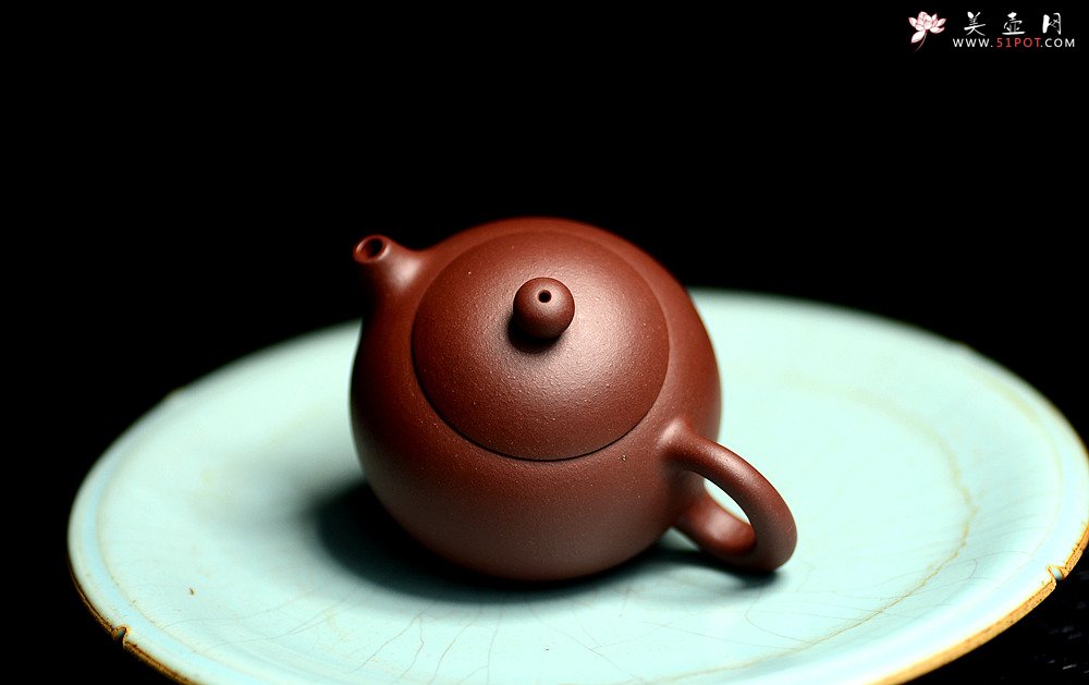 紫砂壶图片：美壶特惠 俏小可人 迷你西施 器虽小却不敢省工料~ - 美壶网