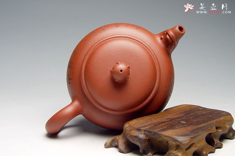 紫砂壶图片：游龙戏珠 - 美壶网