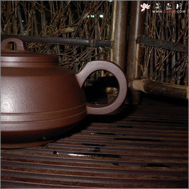 紫砂壶图片：天地方圆壶 - 美壶网