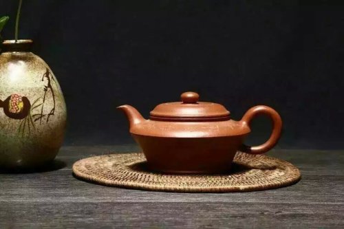 吴永明紫砂壶 虚扁 原矿朱泥