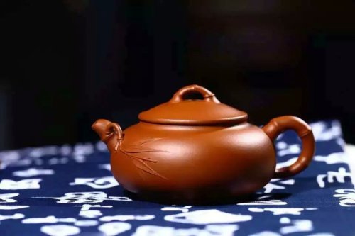 张宏桃紫砂壶 扁竹鼓 原矿朱泥