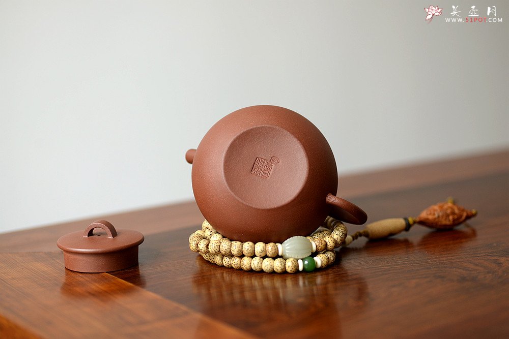 紫砂壶图片：詹黎明文气作品 别具风韵 全手巨轮珠 夏日畅饮必备 - 美壶网