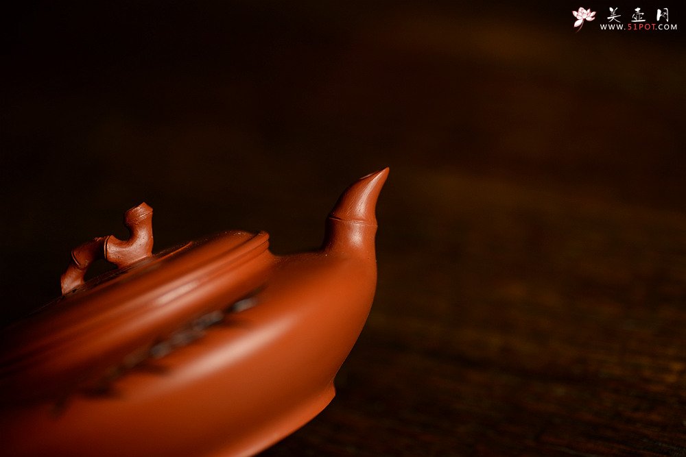 紫砂壶图片：优质朱泥 绿茶友人 扁竹 简意花货 - 美壶网