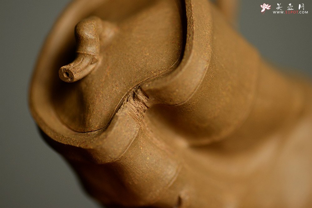 紫砂壶图片：林秀明最新作品 全手精品 文雅十足  清逸套组 一壶竹韵~ - 美壶网