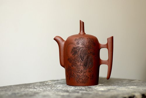 李彦雄紫砂壶 精刻上山虎 一壶威风~ 大千 原矿清水泥