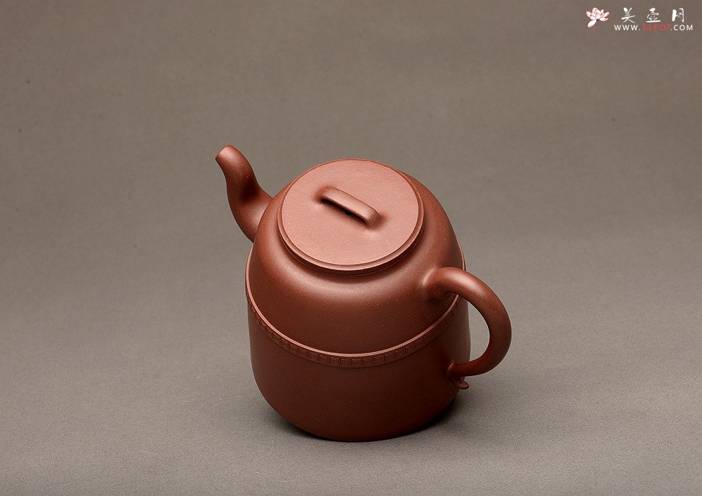紫砂壶图片：古朴大气 潘小东全手新作 全手岱琮 挺拔俊秀  - 美壶网