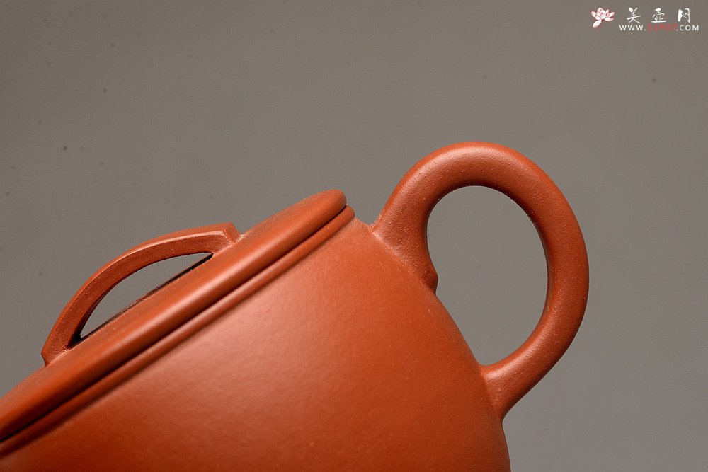 紫砂壶图片：王微全手新品 大口实用 优质朱泥~~全手小汉瓦 - 美壶网